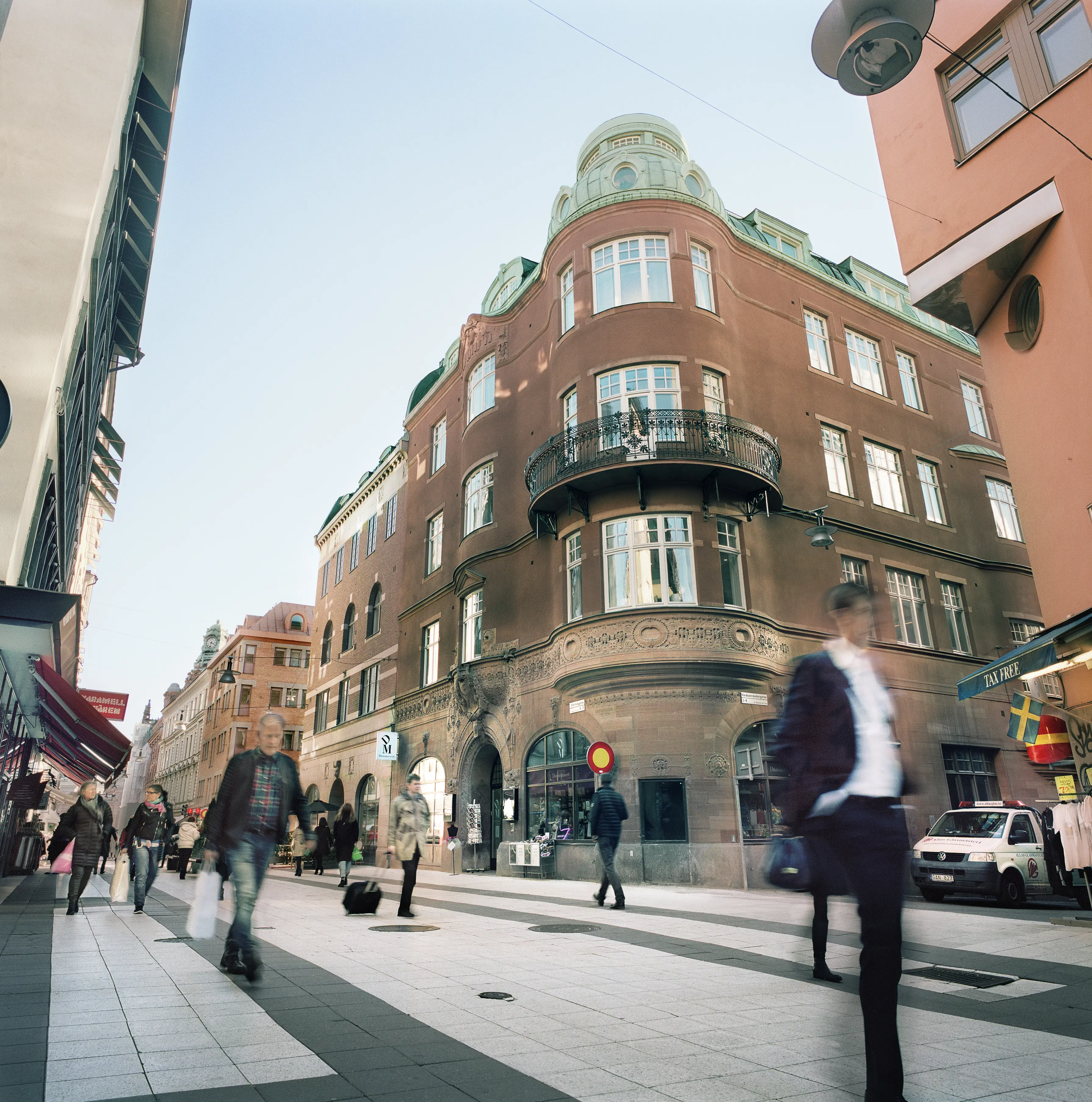 Det rundade hörnet på Sundsvalls handelsbank i kvarteret Loen.