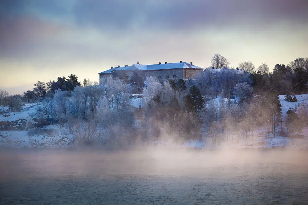 Rindö redutt i vackert vinterlandskap