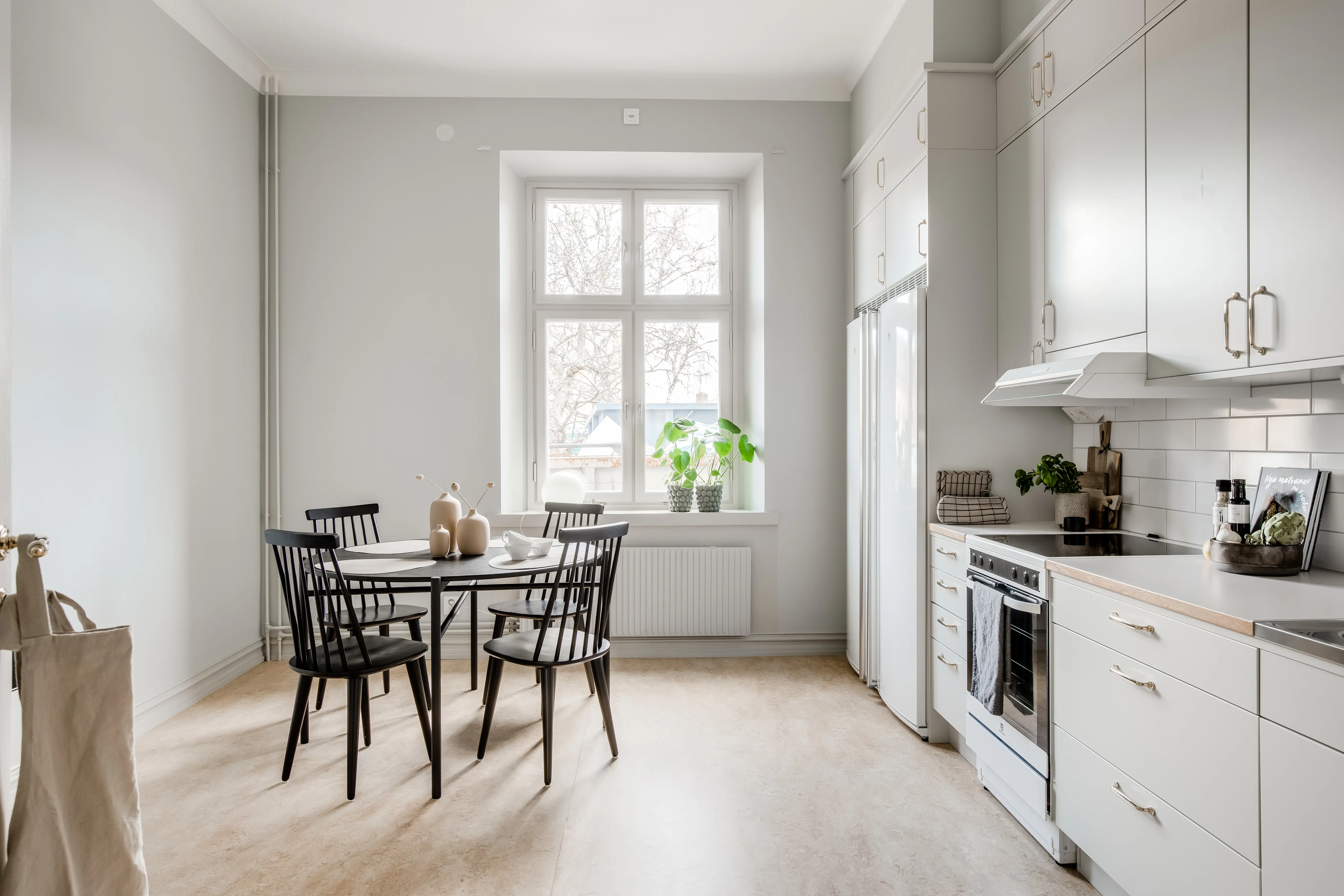 Kök, Östra befälsbyggnaden