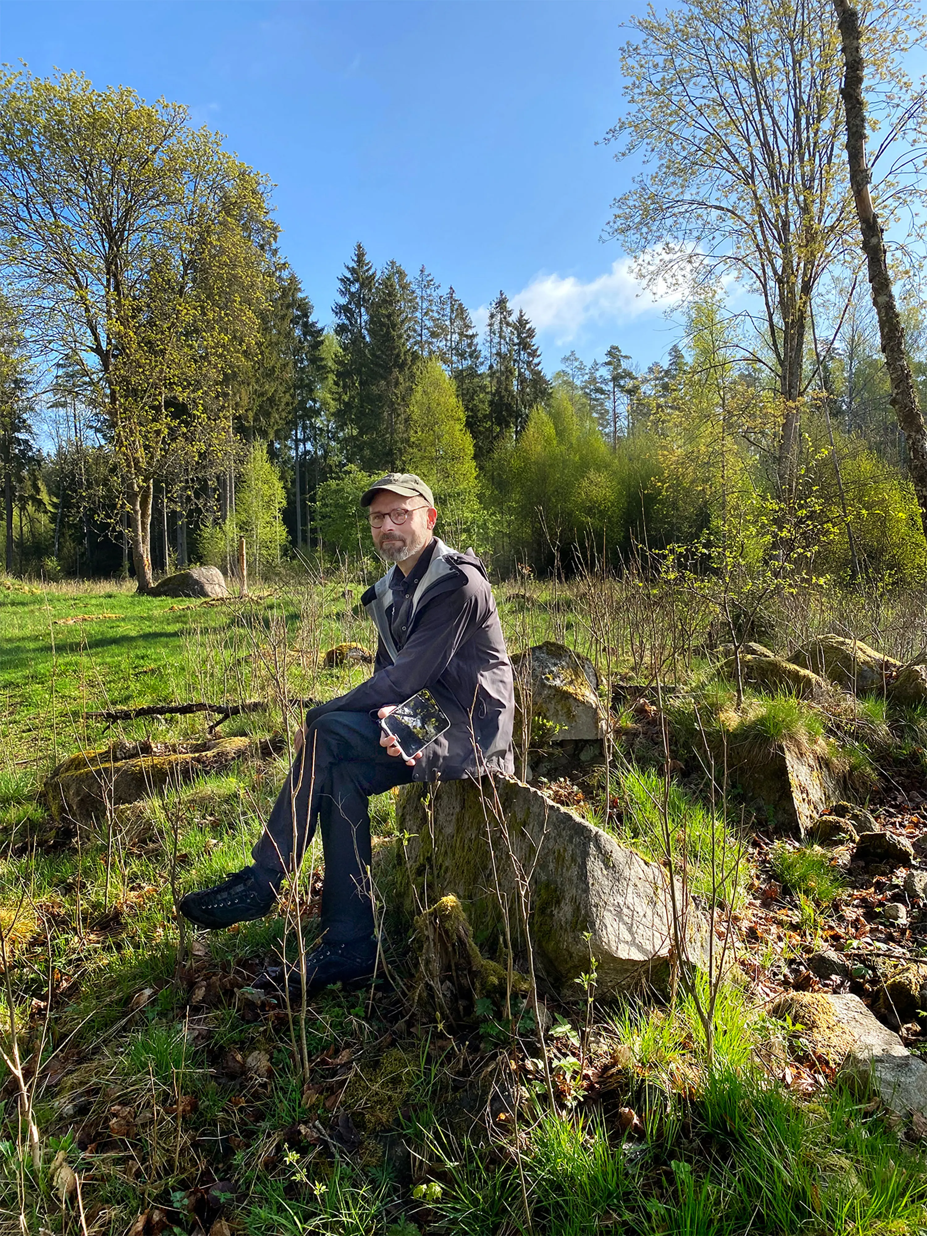 Johan Njunes på exkursion i Husebymaden