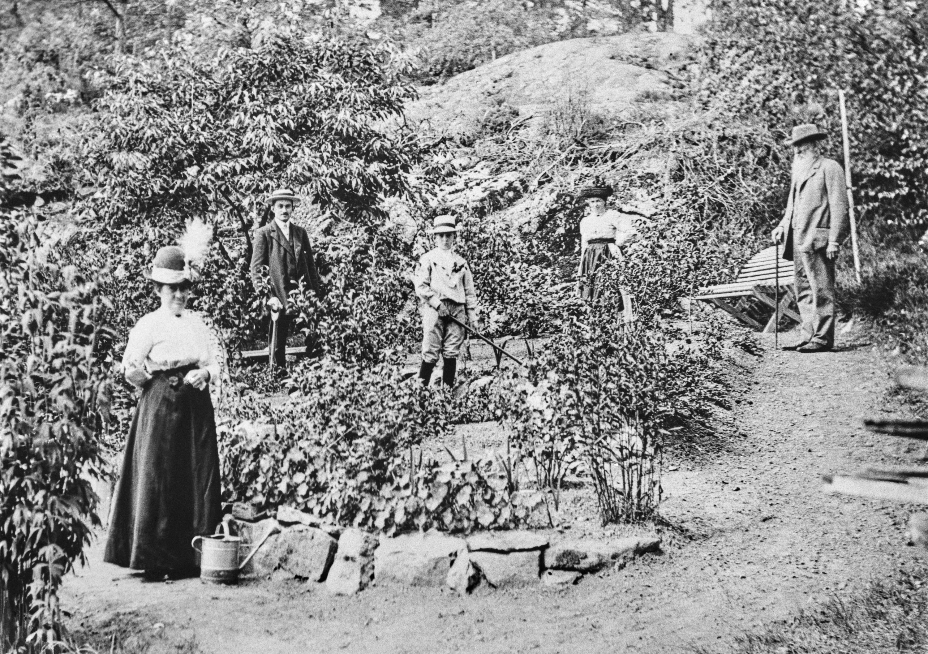 Lumpmästare J.F. Andersson med fru, son och släktingar.