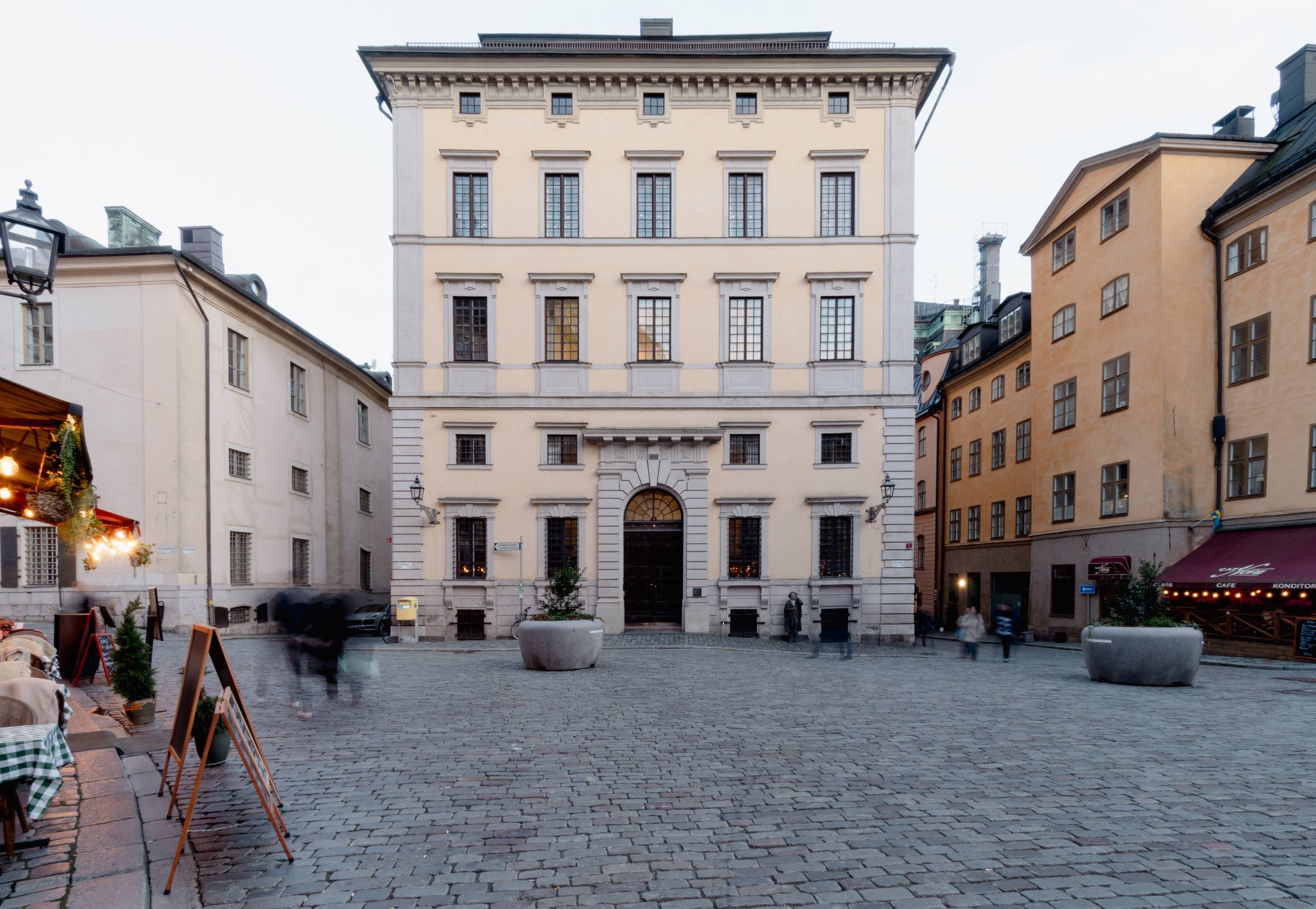 Södra bankohuset, fasad mot Järntorget i Gamla stan i Stockholm.