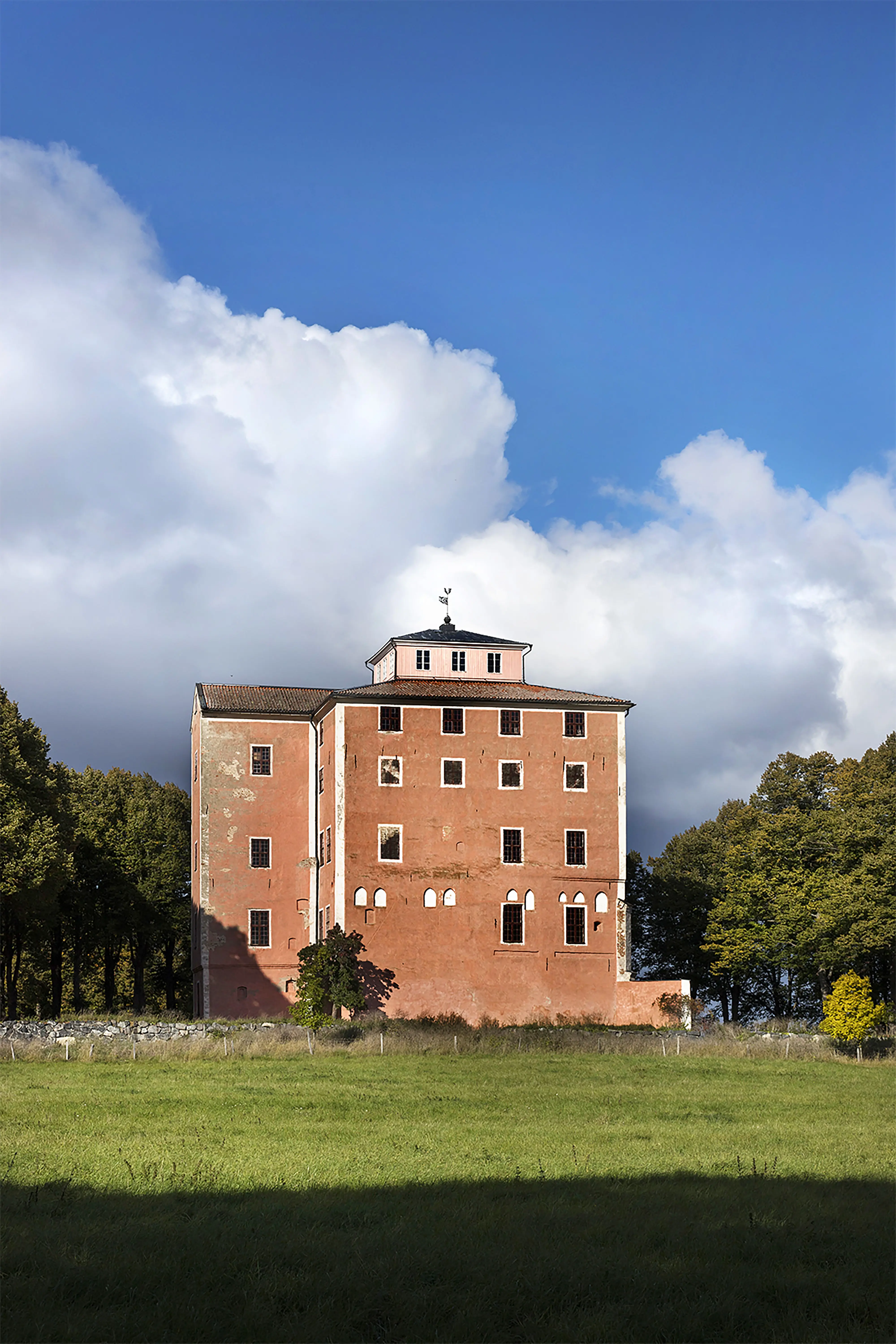 Tynnelsö slott