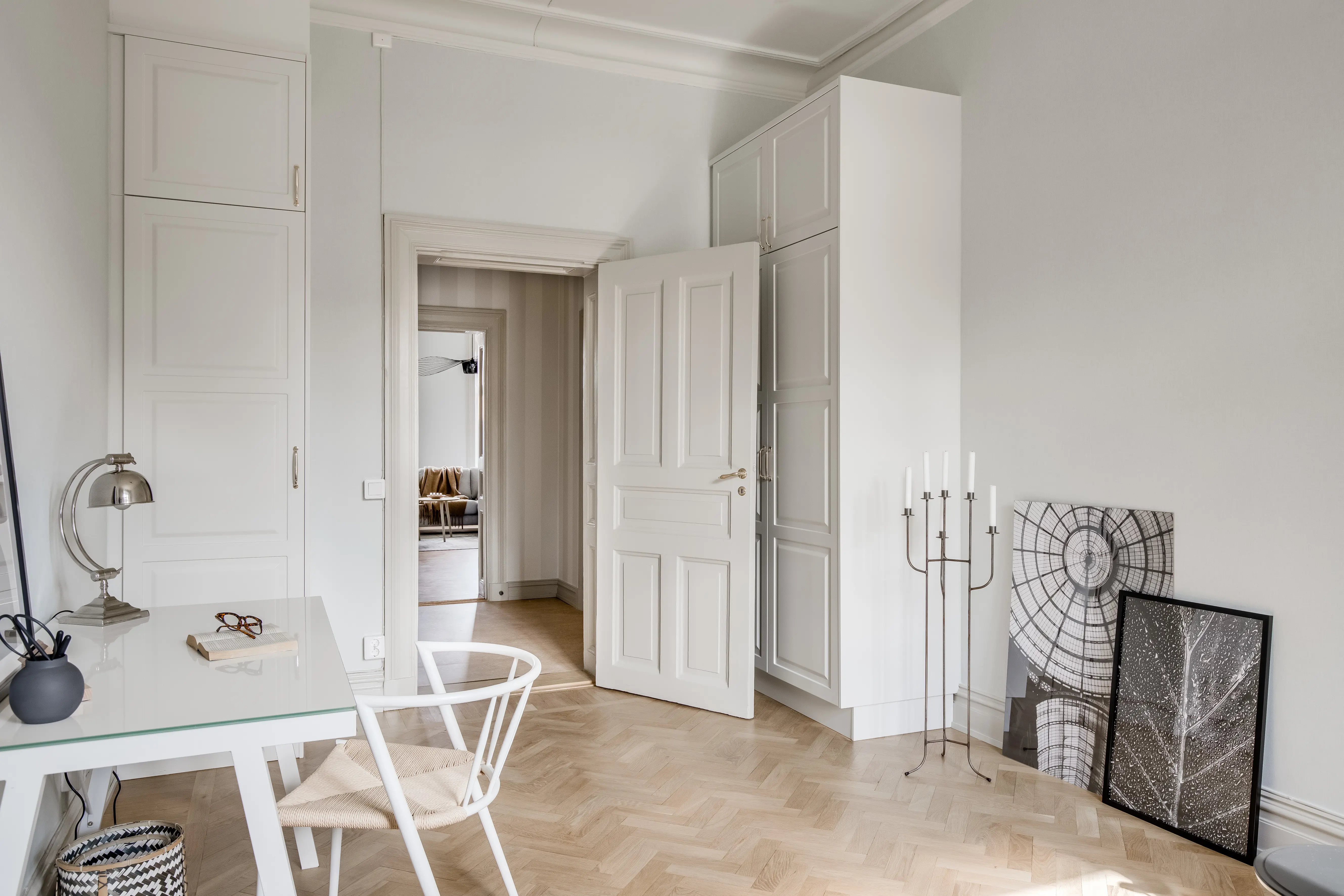 Sovrum, Östra befälsbyggnaden