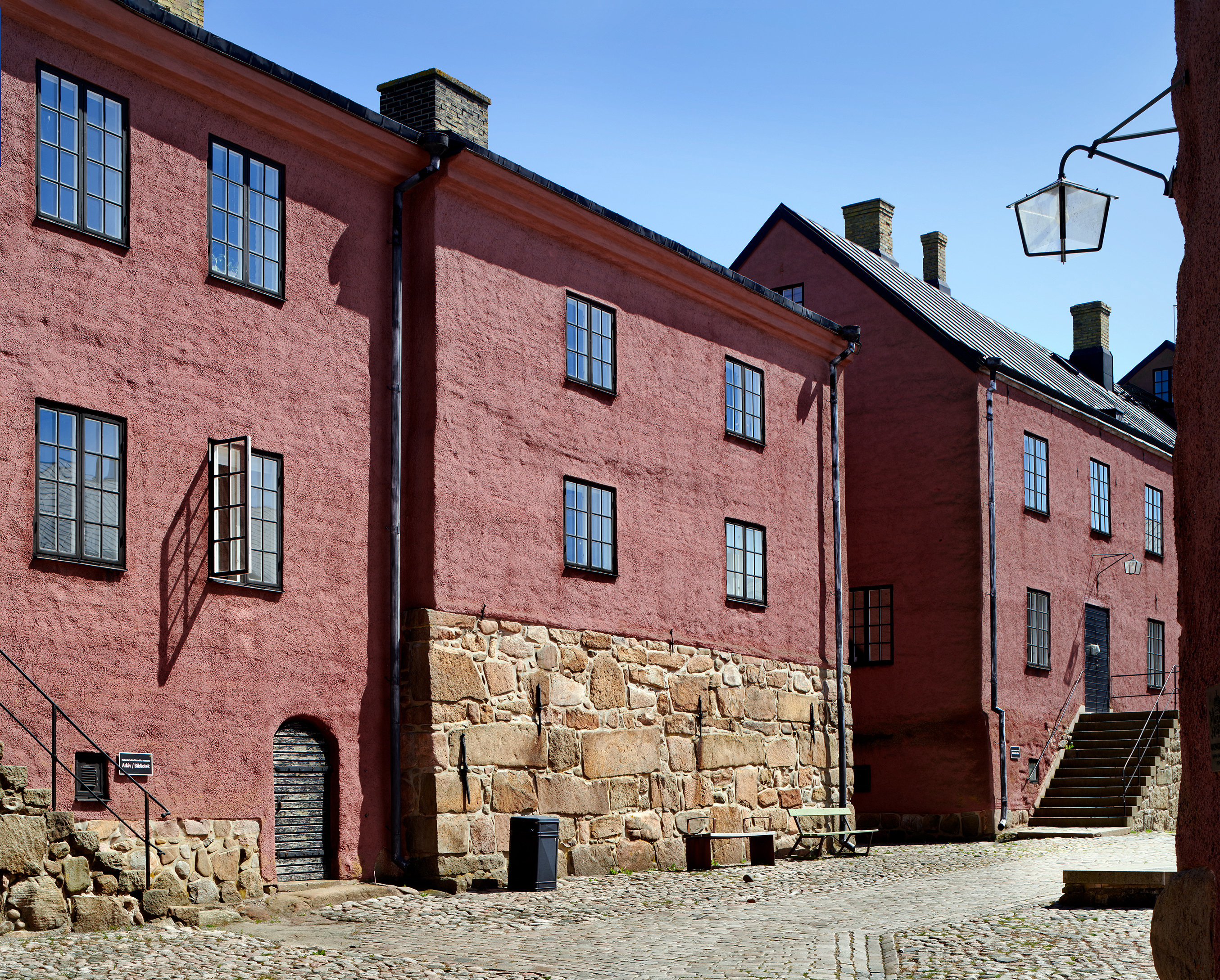 Hus på Varbergs fästnings innergård