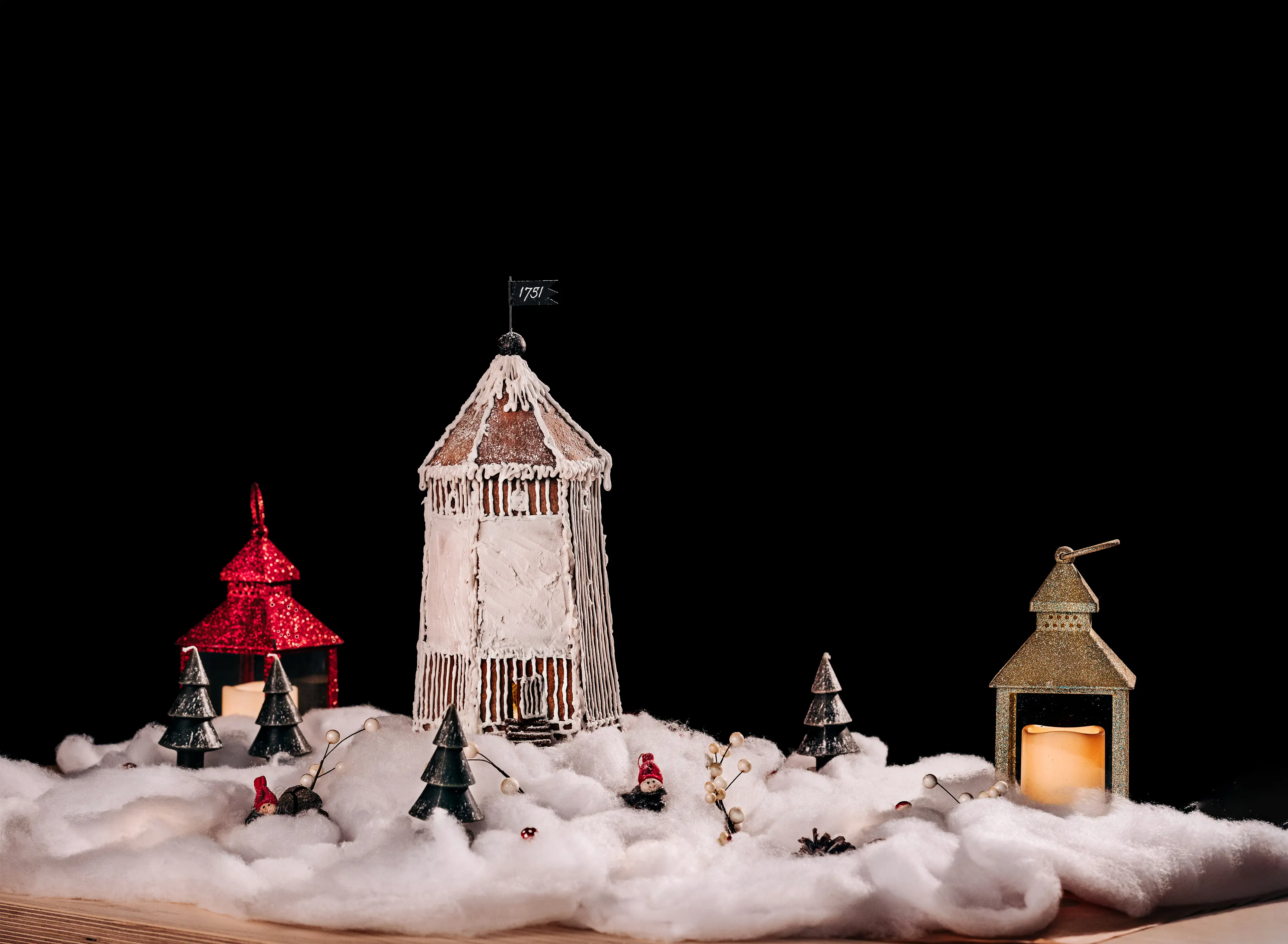 Hävringe båk som pepparkaksfyr