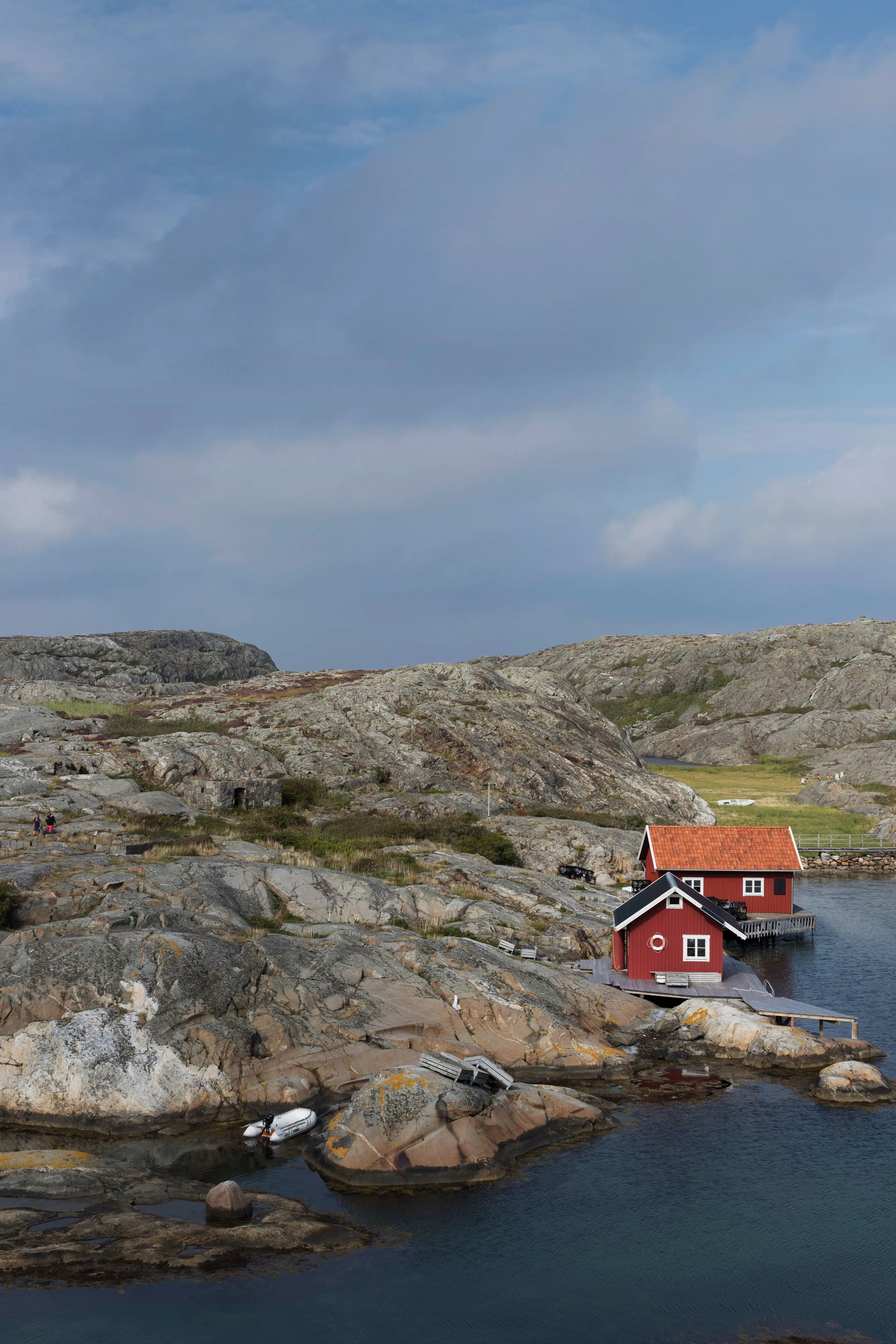 Bostadshus i en klippskreva på Väderöarna.