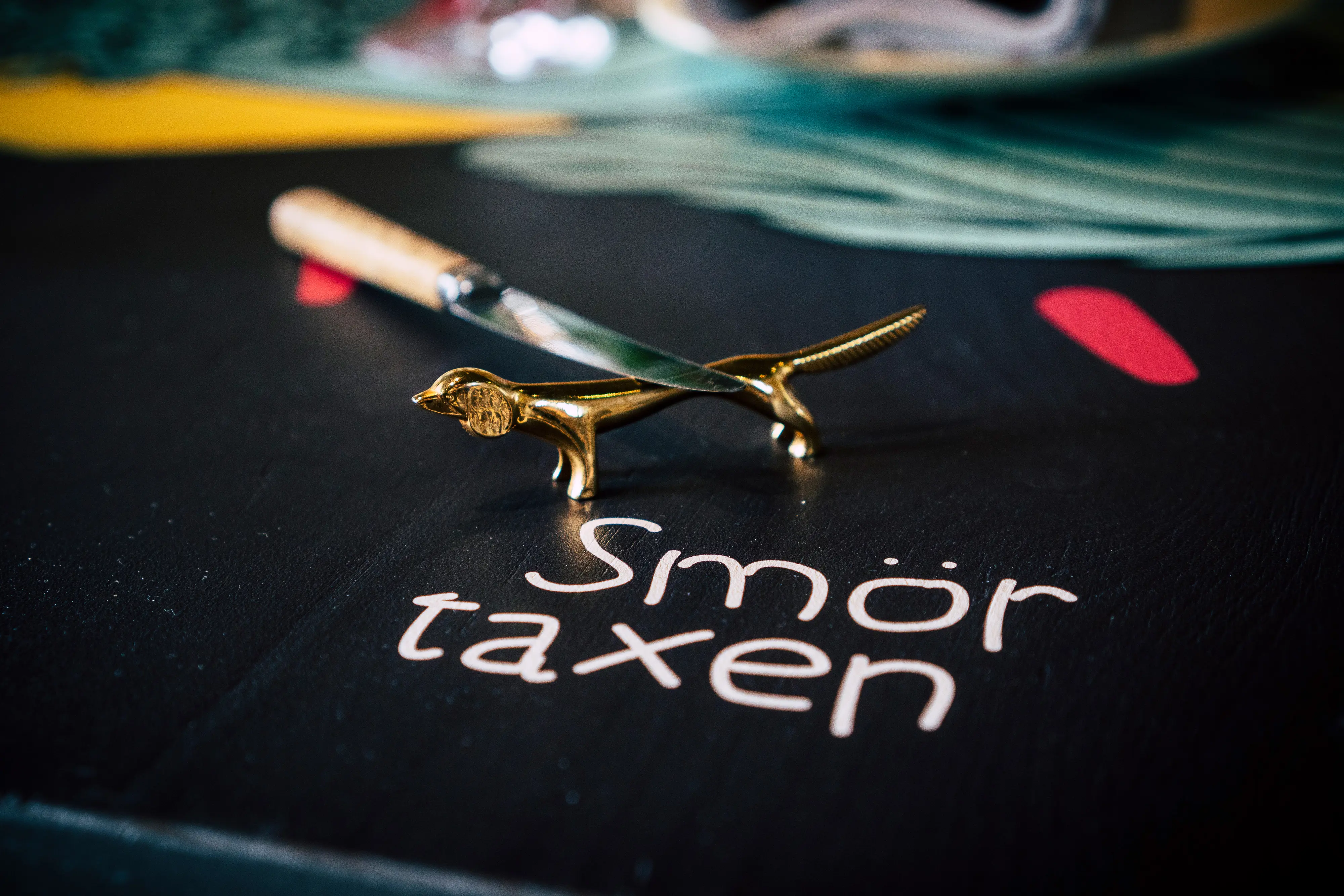 En smörtax att lägga smörkniven på