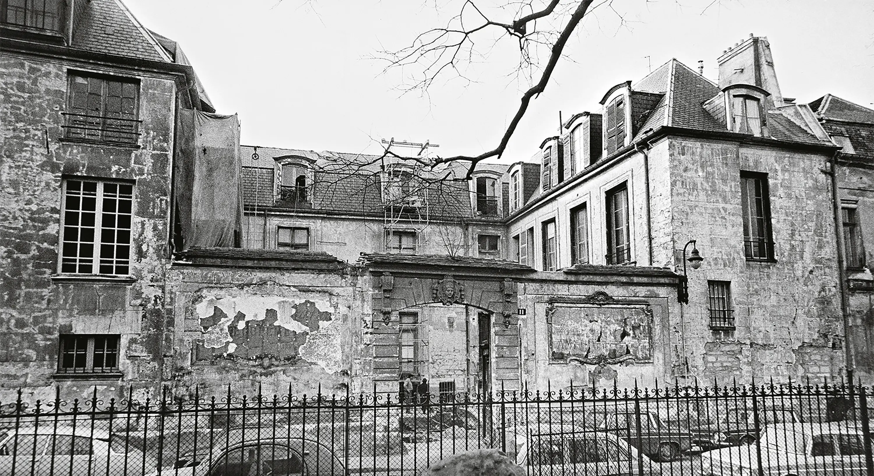 Hôtel de Marle före renovering.
