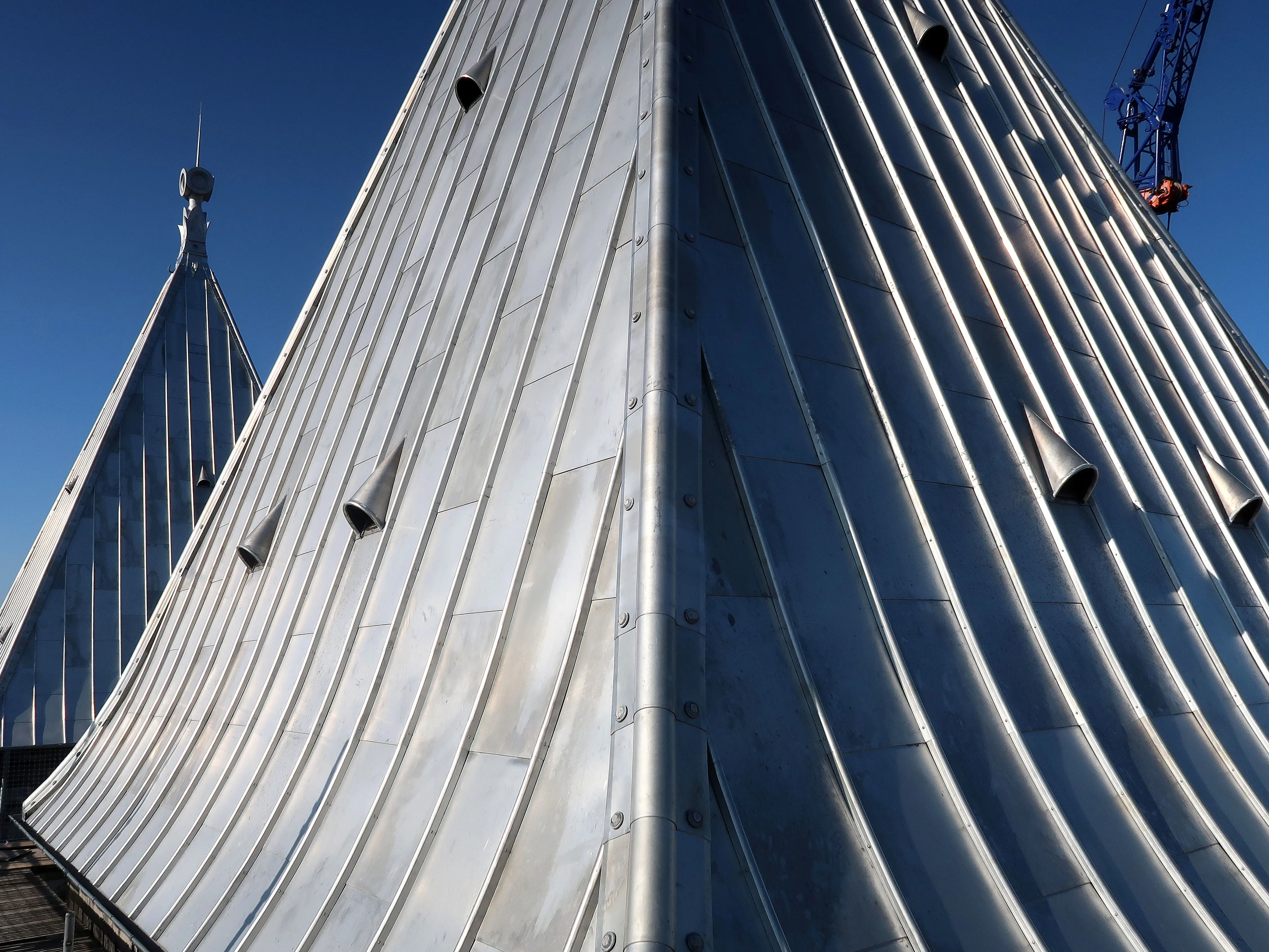 Detalj från det nya torntaket på Lunds domkyrka.