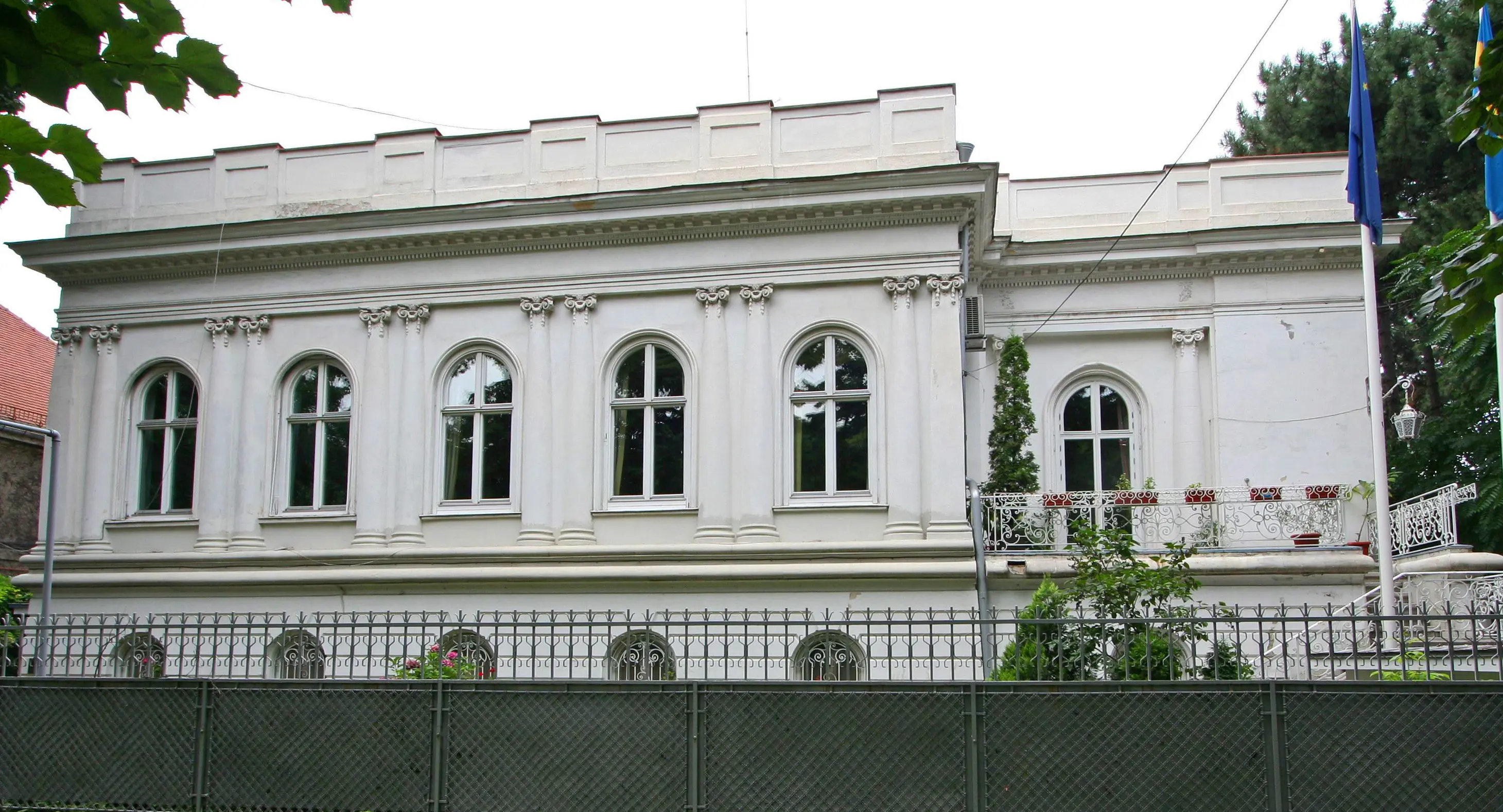 Ambassadanläggningen i Bukarest