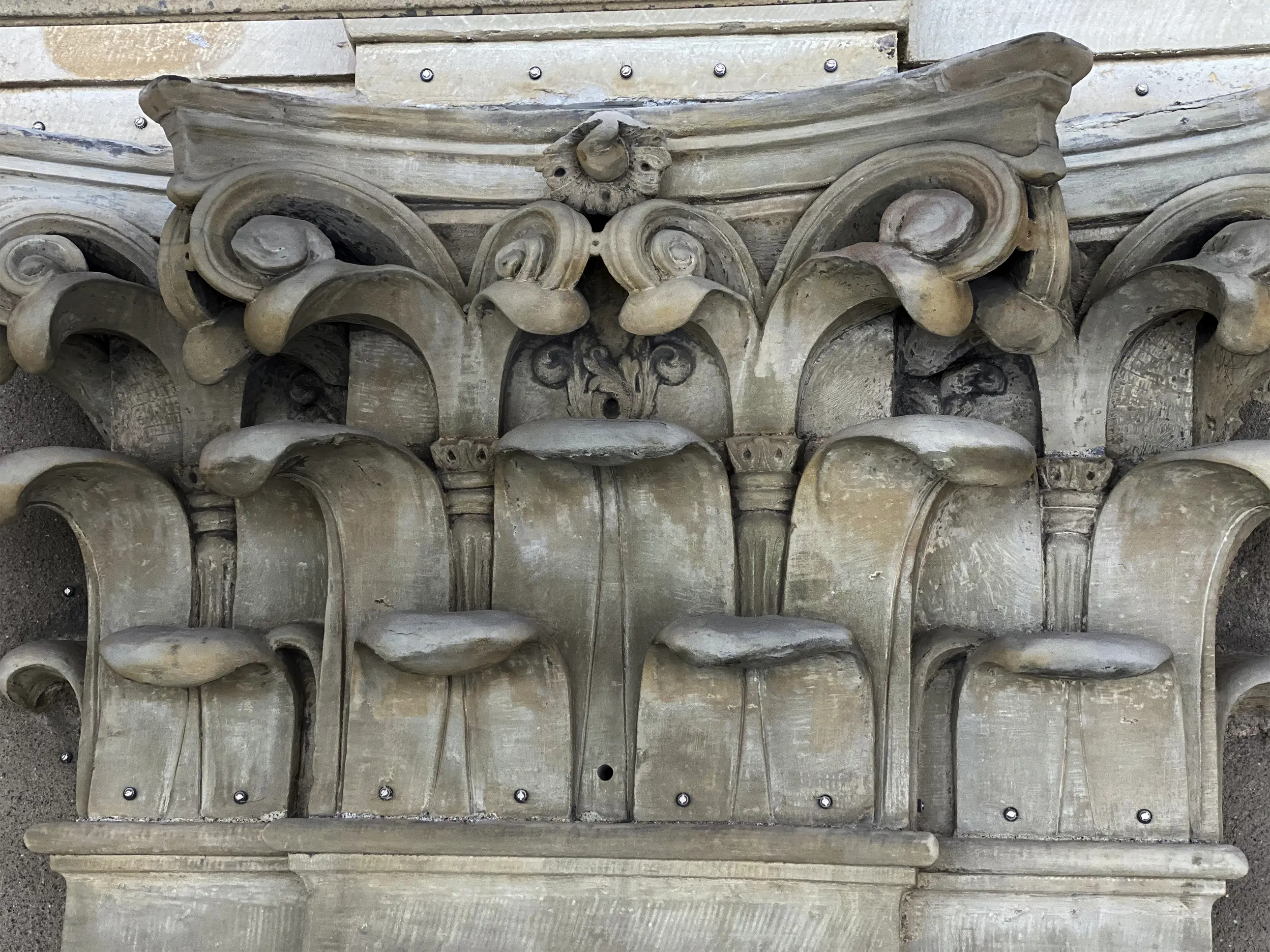 Detalj kapitäl Stockholms slotts fasad