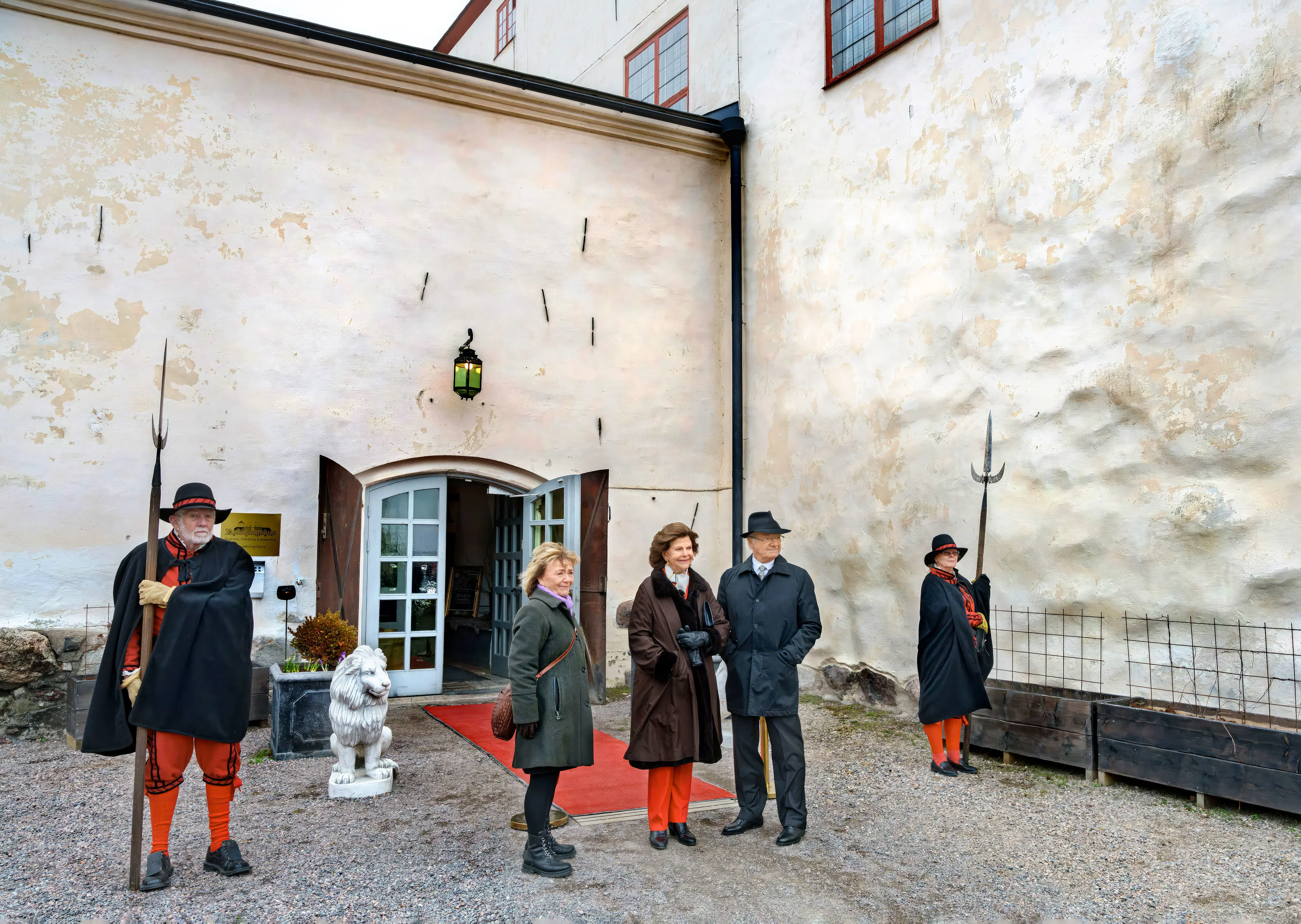 Kungaparets första besök på jubileumsårets eriksgata.