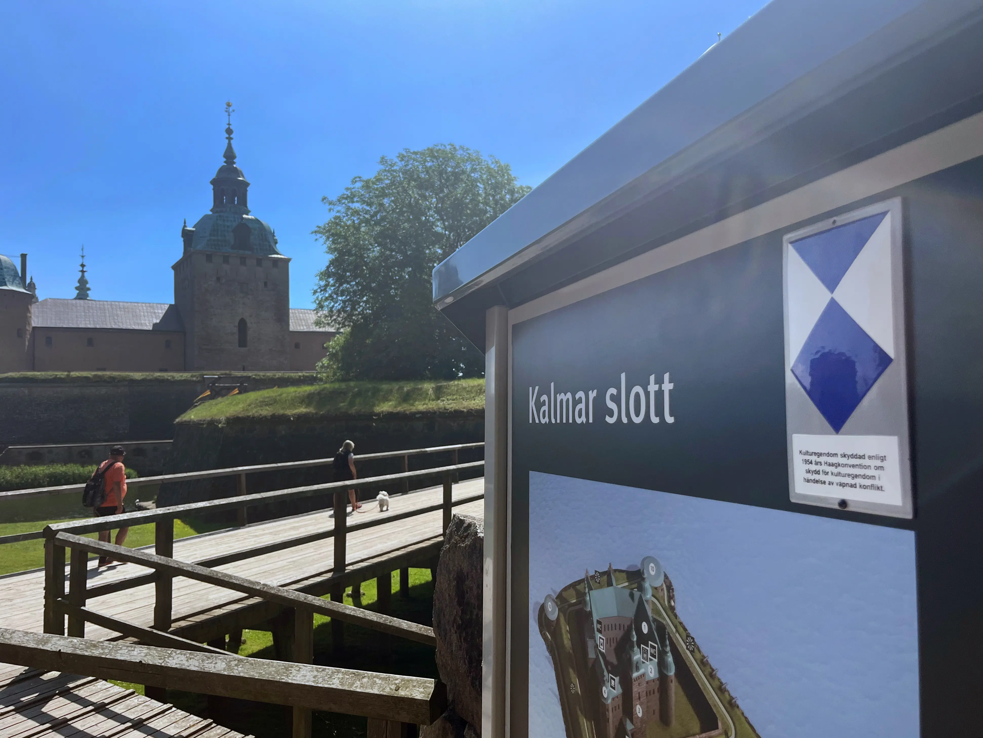 Blueshield-märkning vid Kalmar slott